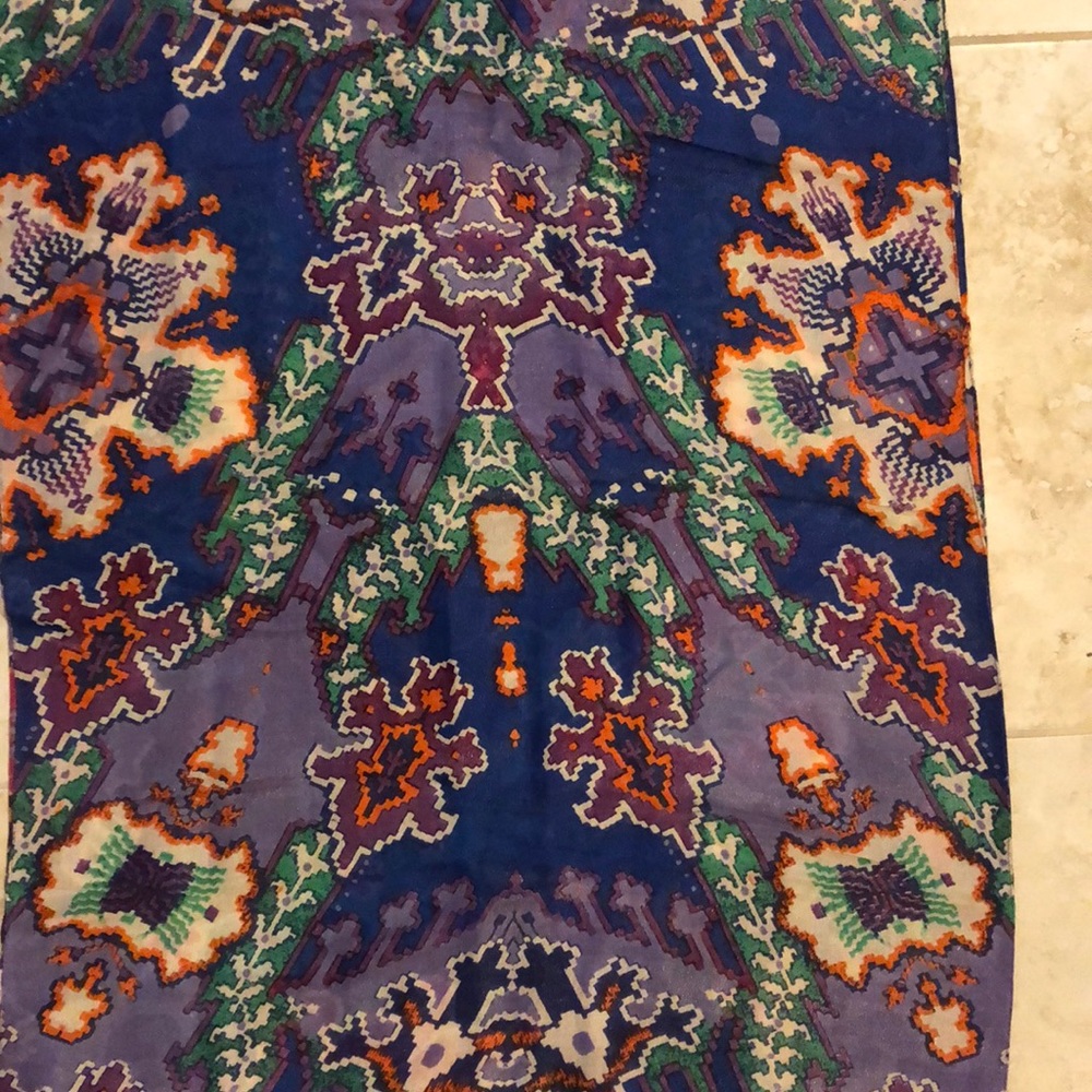 Patterned Infinity Scarf - image 3